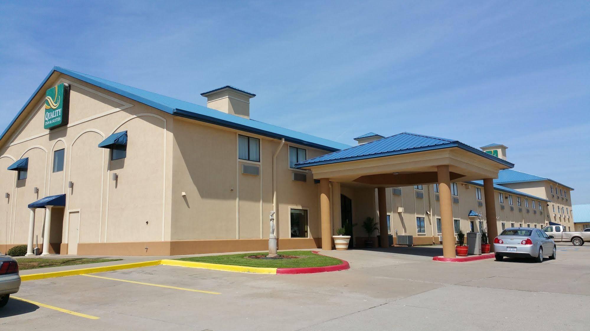 Quality Inn & Suites Wichita Falls I-44 Extérieur photo