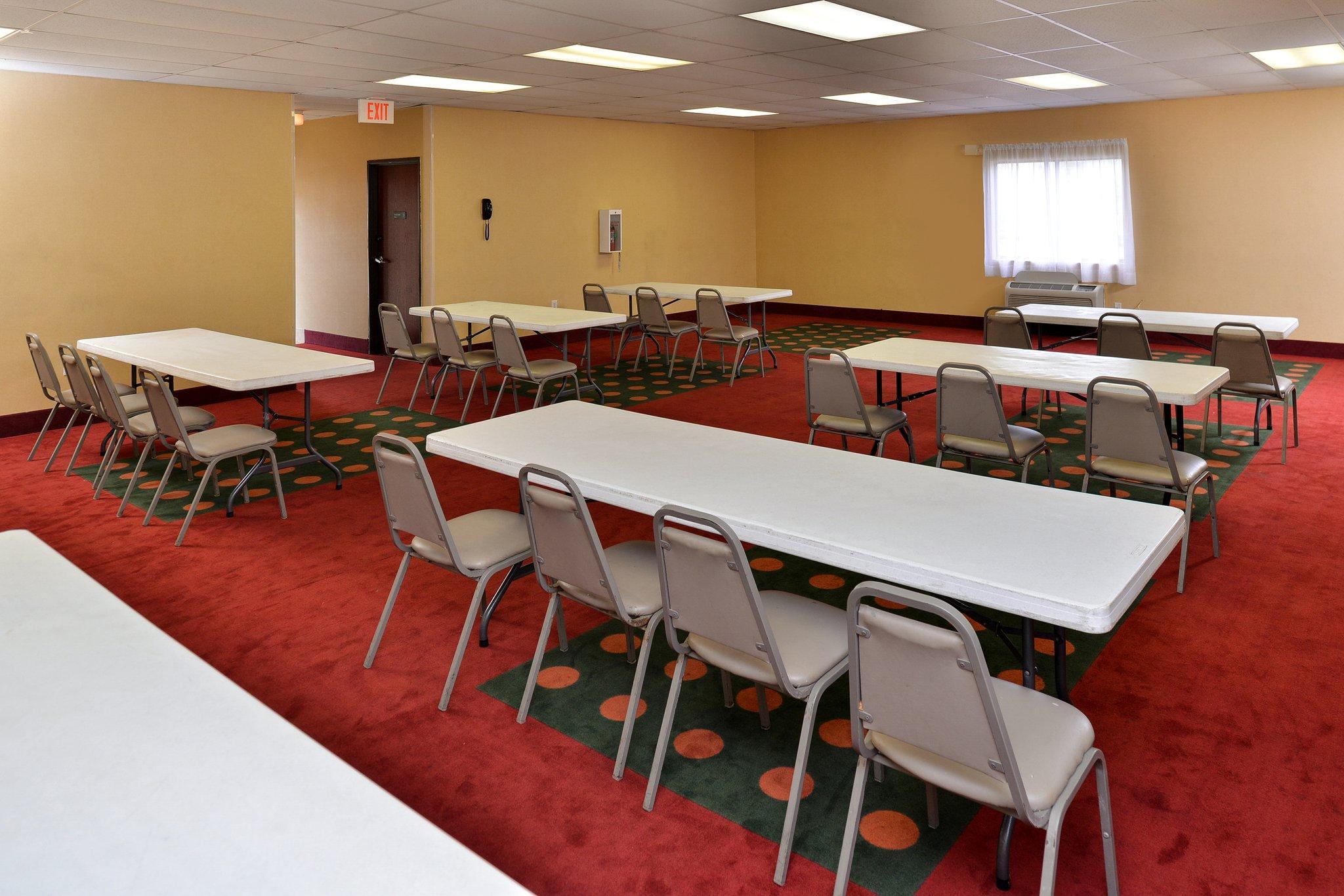Quality Inn & Suites Wichita Falls I-44 Extérieur photo