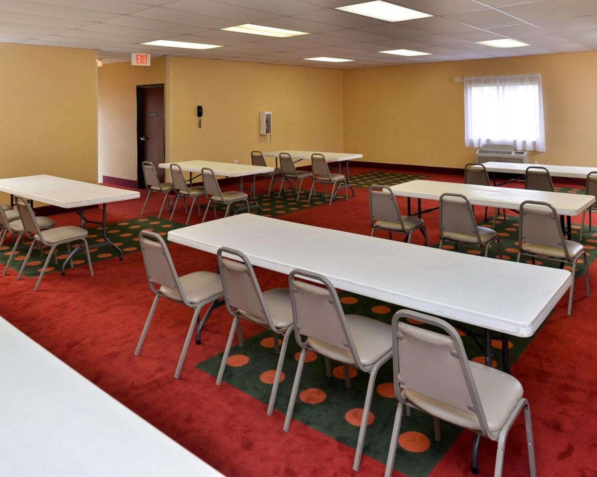 Quality Inn & Suites Wichita Falls I-44 Extérieur photo