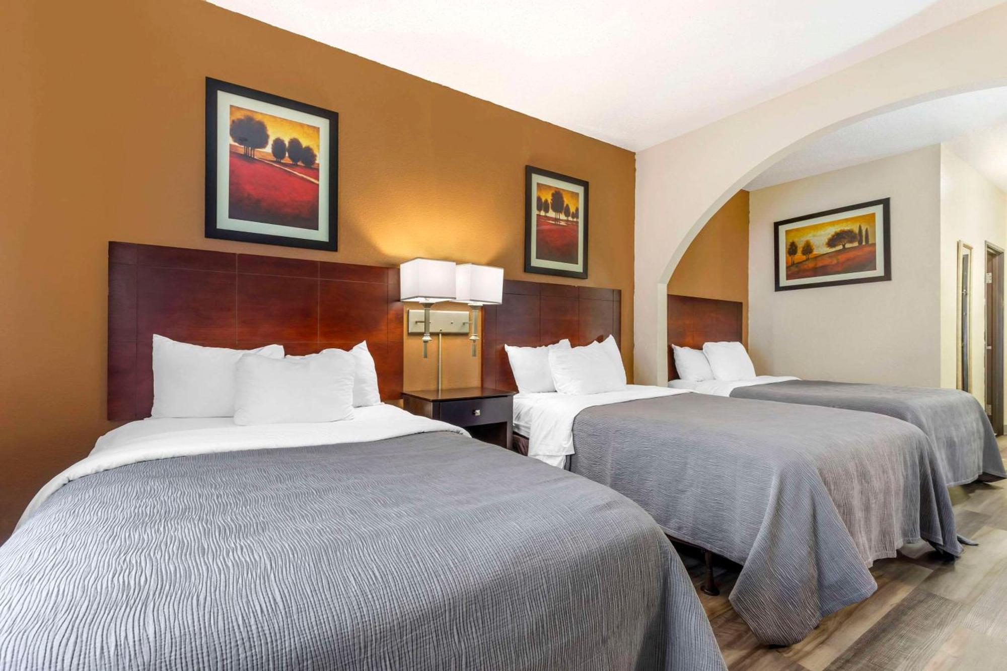 Quality Inn & Suites Wichita Falls I-44 Extérieur photo