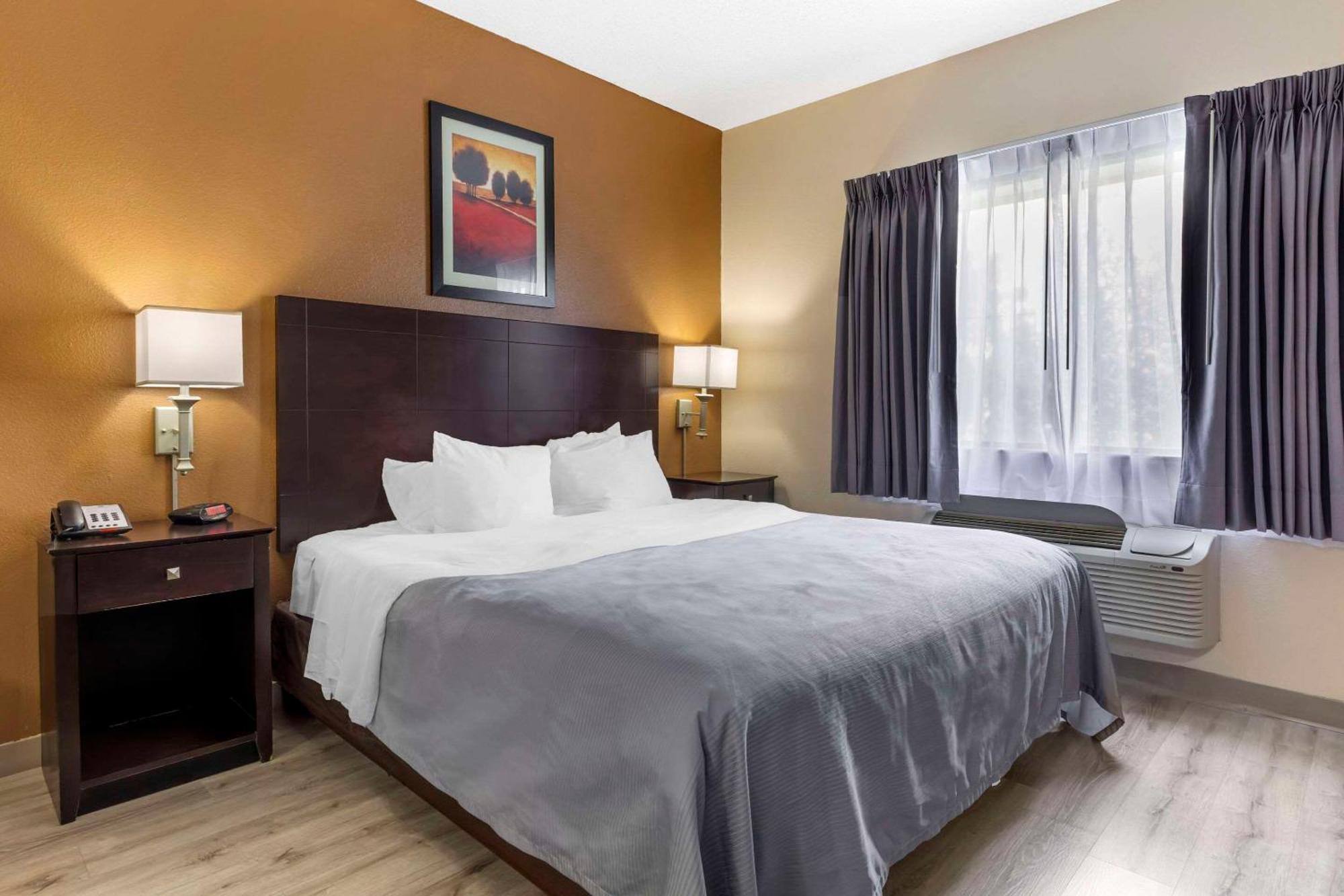 Quality Inn & Suites Wichita Falls I-44 Extérieur photo