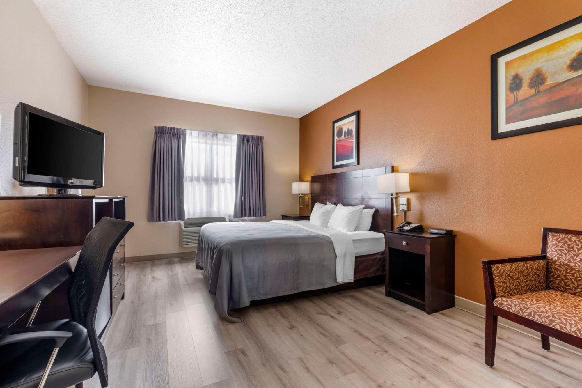 Quality Inn & Suites Wichita Falls I-44 Extérieur photo