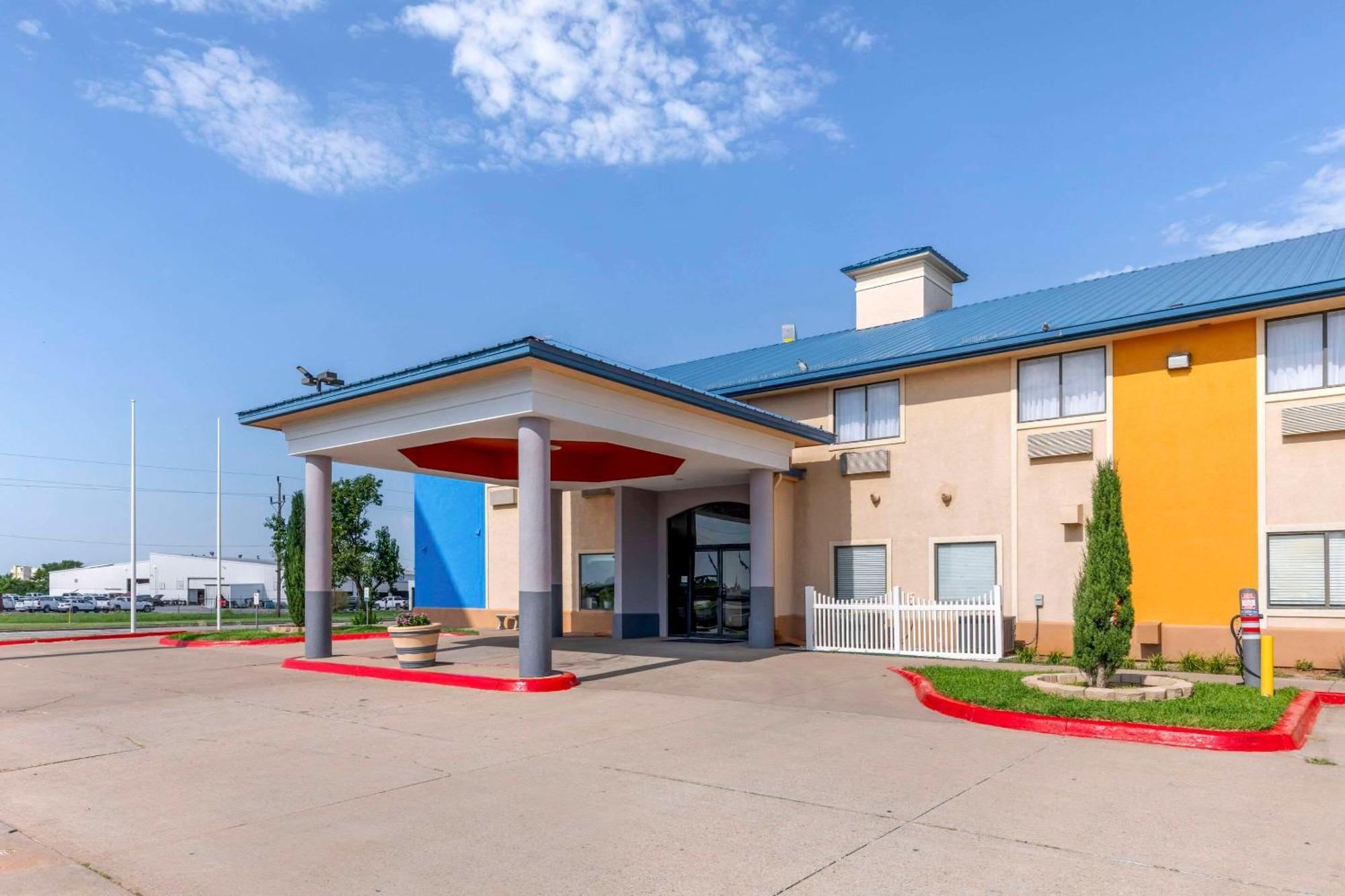 Quality Inn & Suites Wichita Falls I-44 Extérieur photo